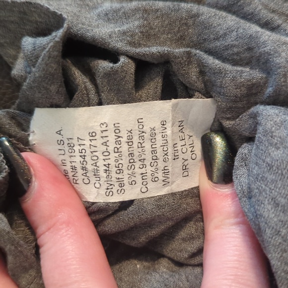 Sequin black and grey tank top - Picture 4 of 4